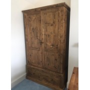 Traditional Double Drawer Wardrobe